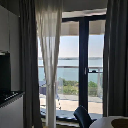 Apartment Miraj 51 By The Sea